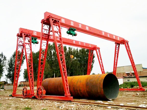 花架龍門(mén)吊起重機(jī)